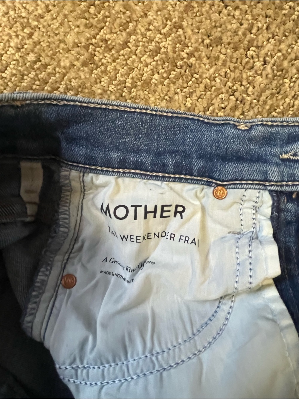 MOTHER The Weekender Fray Blue Jeans - Picture 5 of 8